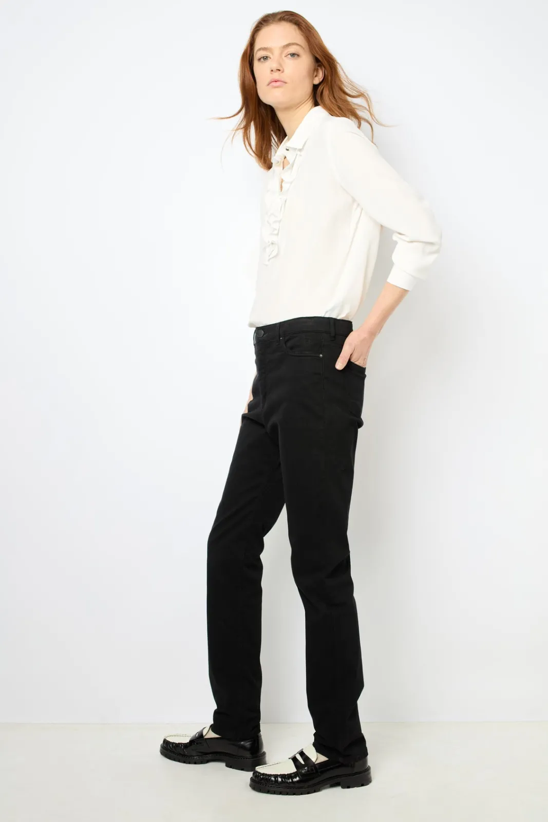 Outlet Crossbody bag in leather - LE MINI CHARLOTTE Trousers