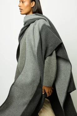 Sale Two-tone poncho - DAMYNN Scarves