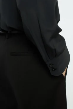 New Wool blend Bermuda shorts - NEYLA Trousers